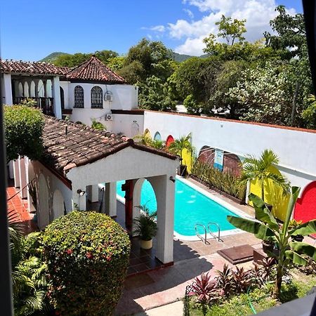 The Chill In Mansion Hostel Santa Marta エクステリア 写真