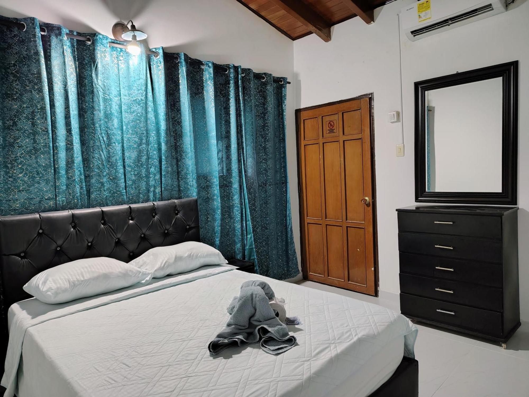 The Chill In Mansion Hostel Santa Marta エクステリア 写真