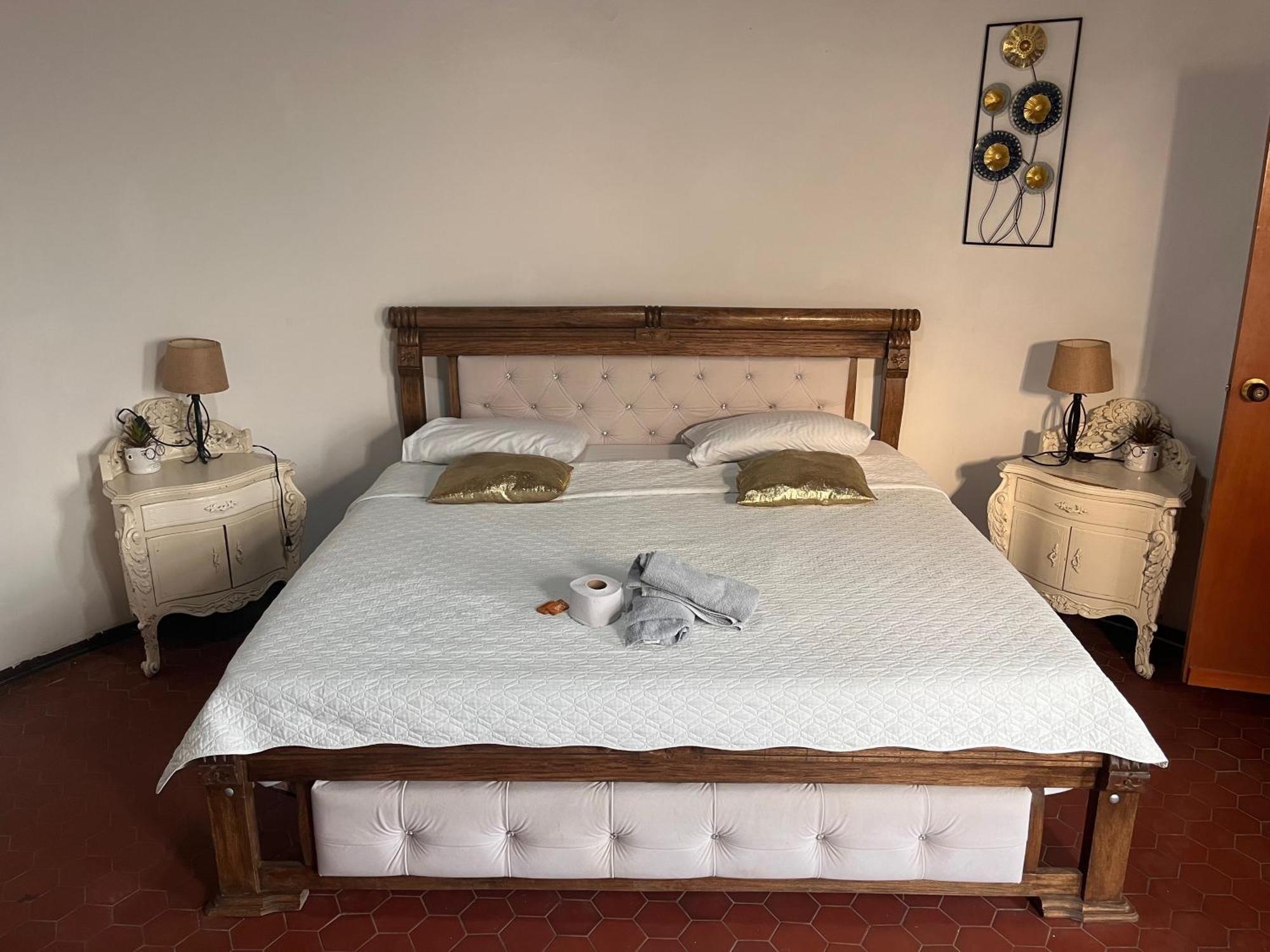 The Chill In Mansion Hostel Santa Marta エクステリア 写真